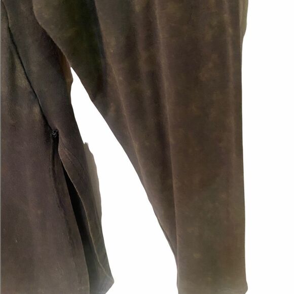 Andree by Unit Women’s Gray Distressed Top • Large - Picture 9 of 16